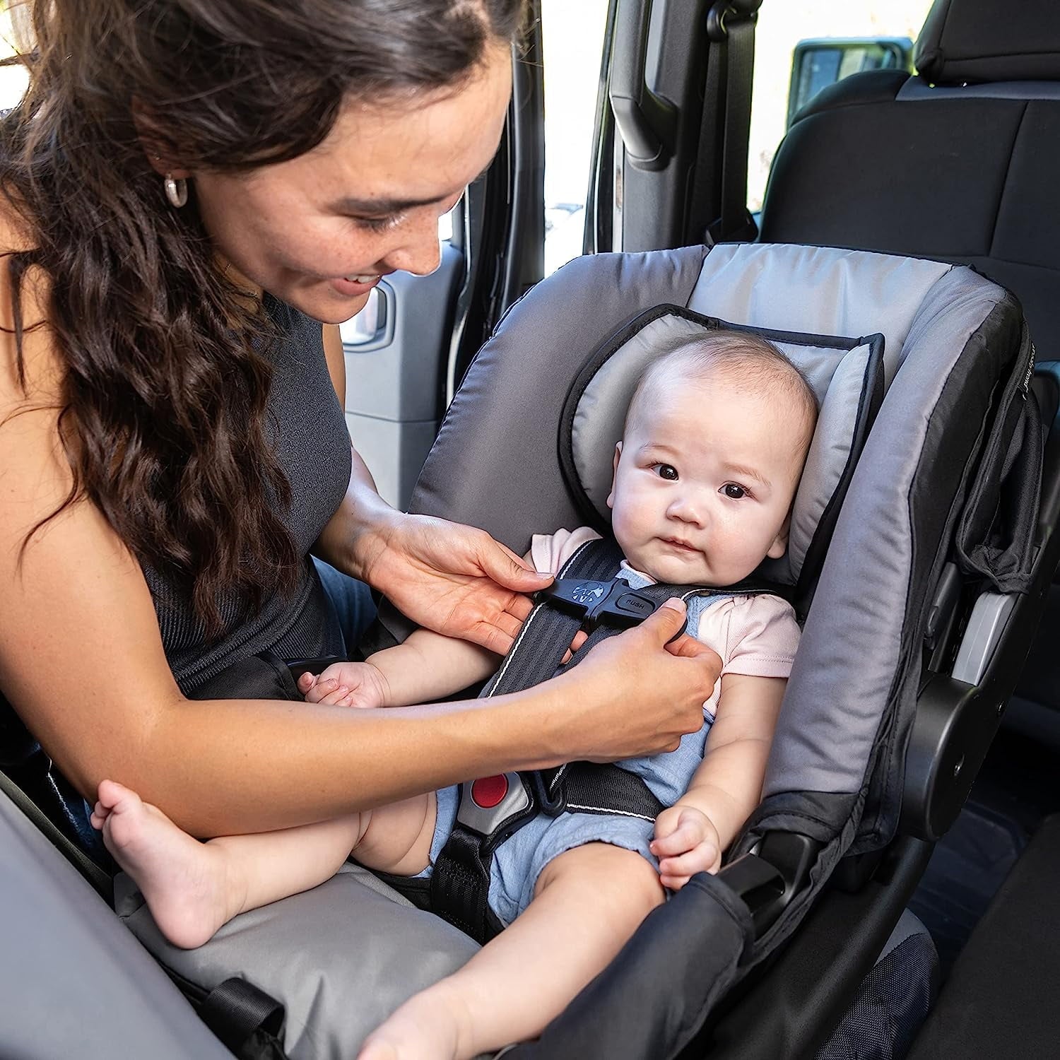 Ez-Lift™ 35 plus Infant Car Seat