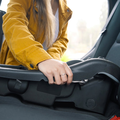 Expedition® Jogger Travel System with Ez-Lift Infant Car Seat